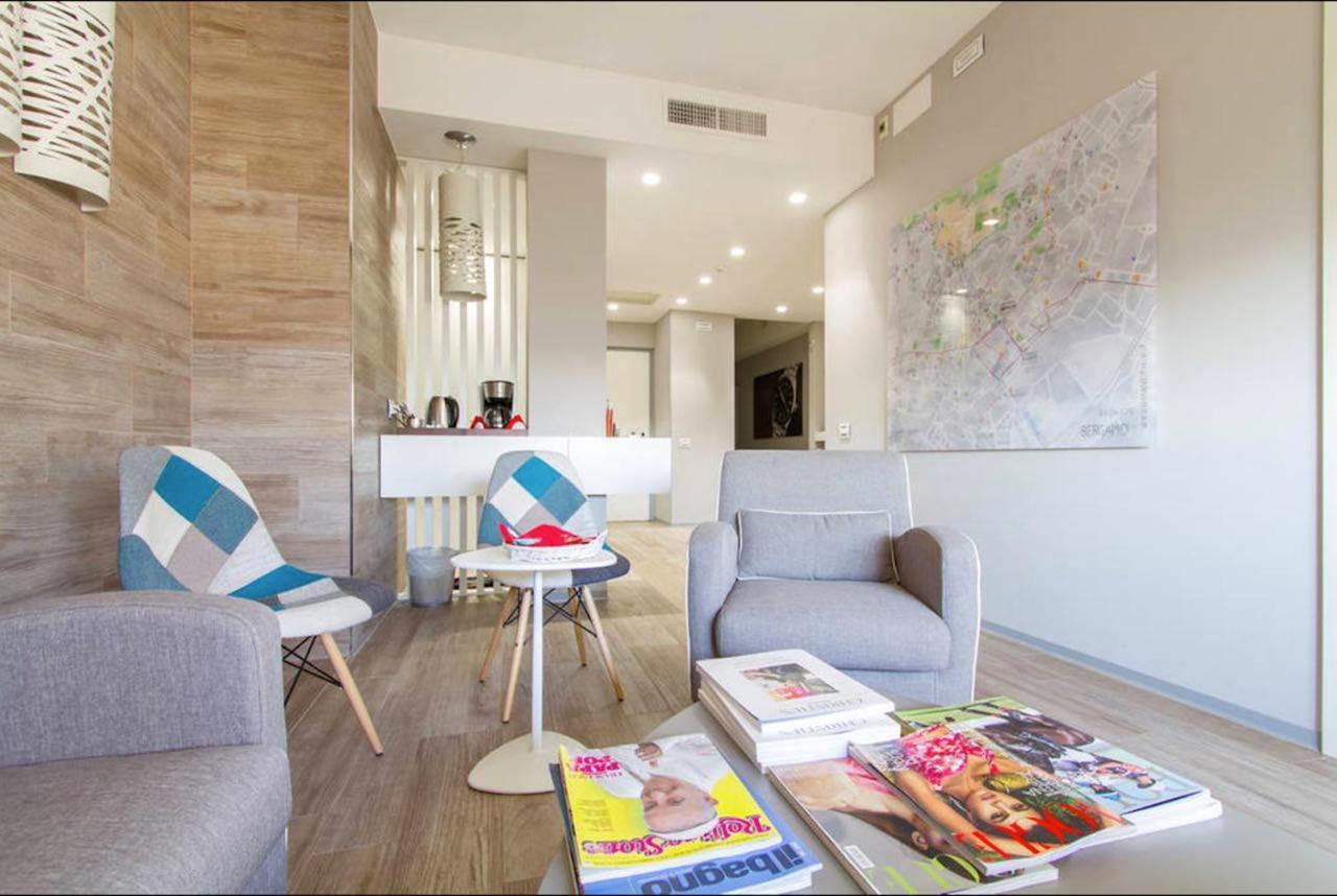 Ginevra Rooms Bergamo Bagian luar foto